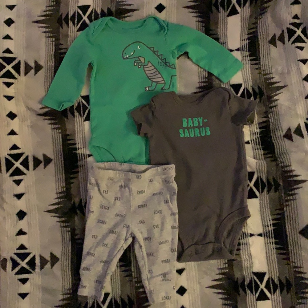 Carter’s baby boy 3 piece set